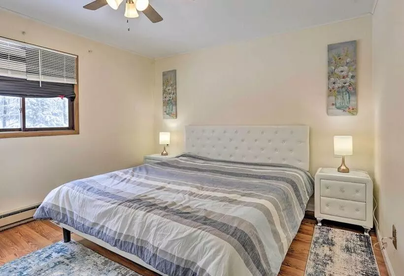 Large Greeley House W/ 2 Game Rooms + Yard!