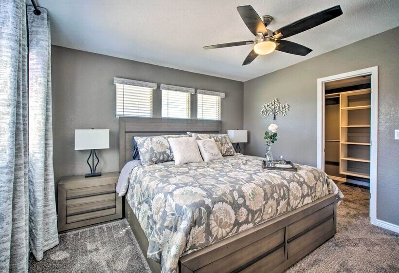 Modern El Paso Home W/ Backyard & Fire Pit!