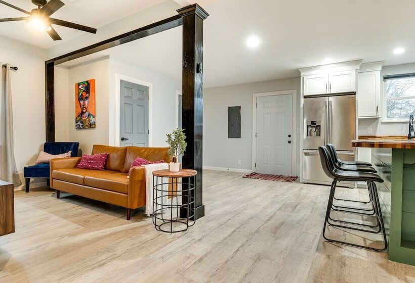 Modern Indianapolis Home < 2 Mi To Downtown!