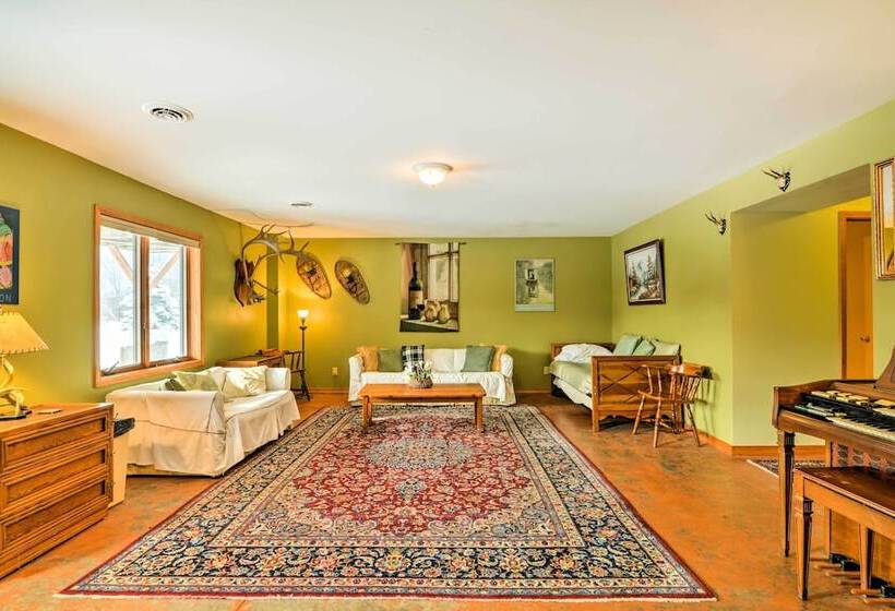 Mountaintop Ellicottville Home: 7 Mi To Ski Resort