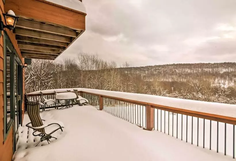 Mountaintop Ellicottville Home: 7 Mi To Ski Resort