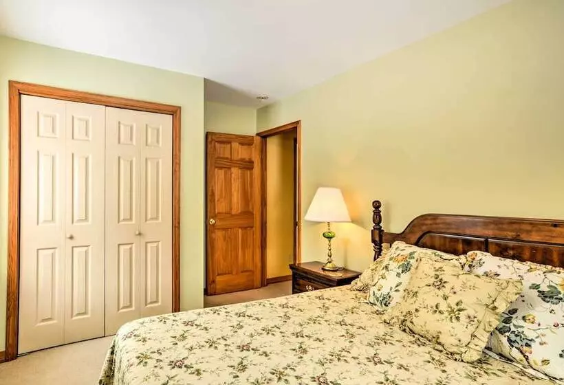 Mountaintop Ellicottville Home: 7 Mi To Ski Resort