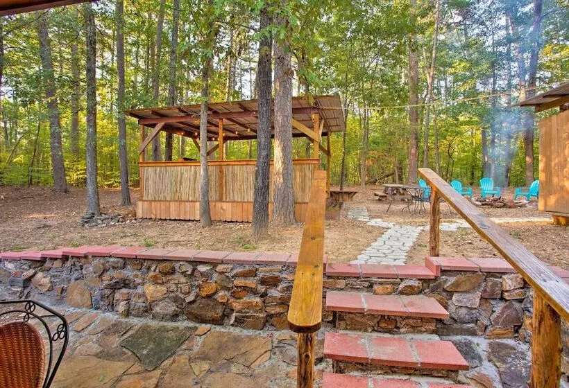 Broken Bow Cabin W/ Hot Tub: 3 Mi To Lake/overlook