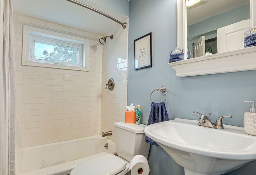 Ontonagon Home W/ Fire Pit   Steps To Beach!