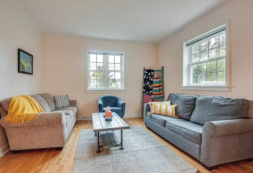 Ontonagon Home W/ Fire Pit   Steps To Beach!