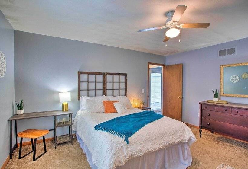 Peaceful Cottage ~ 8 Mi To Downtown Toledo!