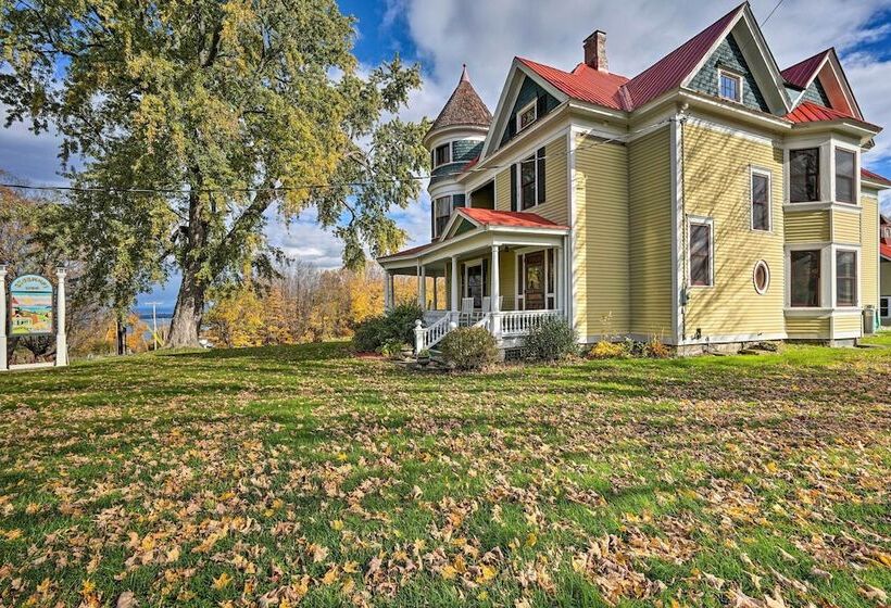 Pet Friendly Moriah Homestead W/ Fire Pit!