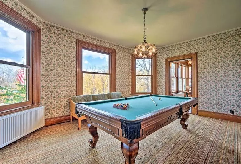 Pet Friendly Moriah Homestead W/ Fire Pit!