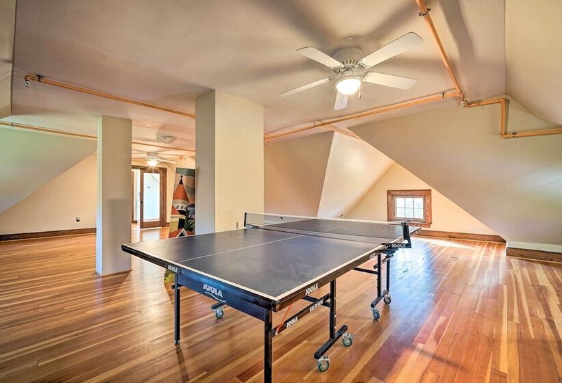 Pet Friendly Moriah Homestead W/ Fire Pit!