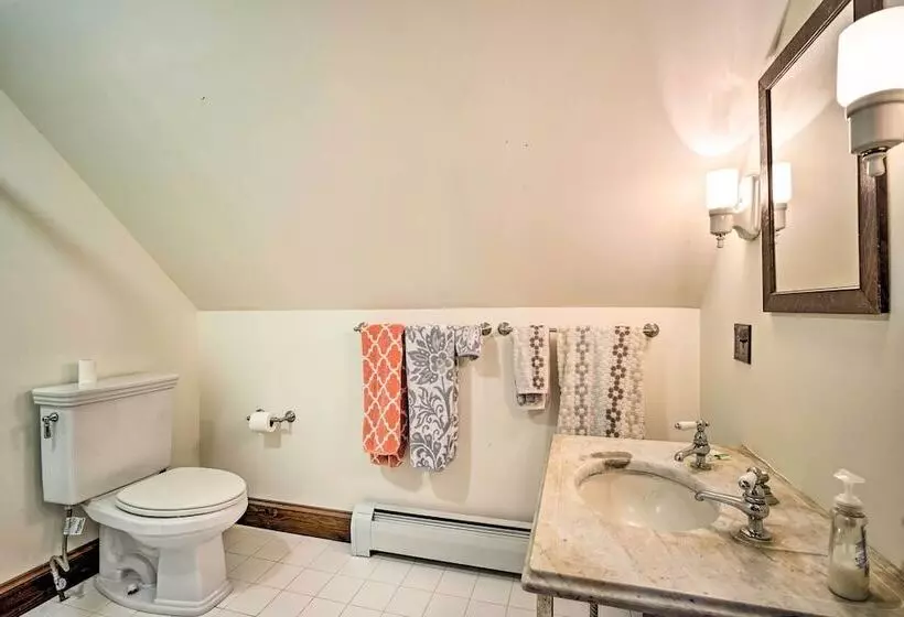 Pet Friendly Moriah Homestead W/ Fire Pit!