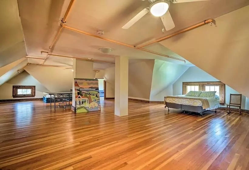 Pet Friendly Moriah Homestead W/ Fire Pit!