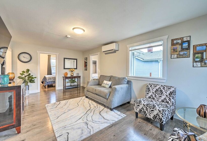 Port Angeles Retreat   1 Mi To Downtown!