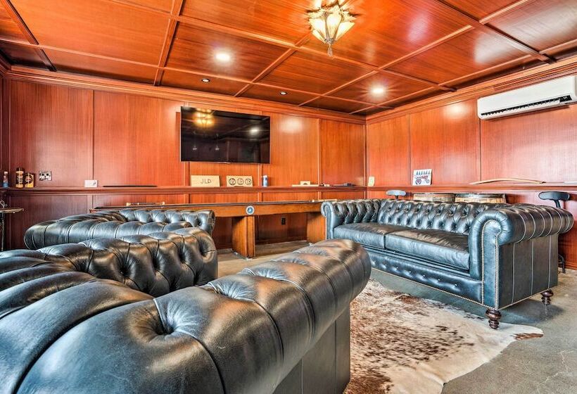 Quincy Home On Lavender Farm W/ River Views!