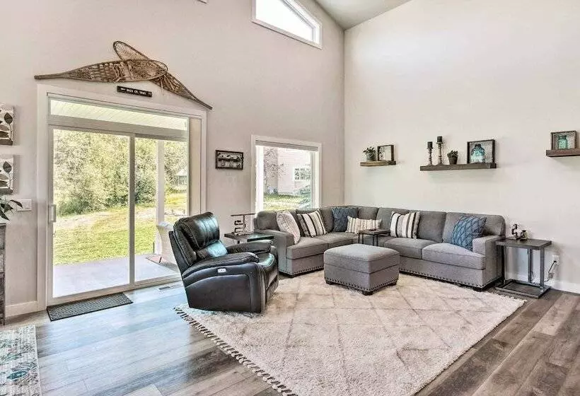 Red Lodge Home W/ Patio ~ 1 Mi From Downtown!