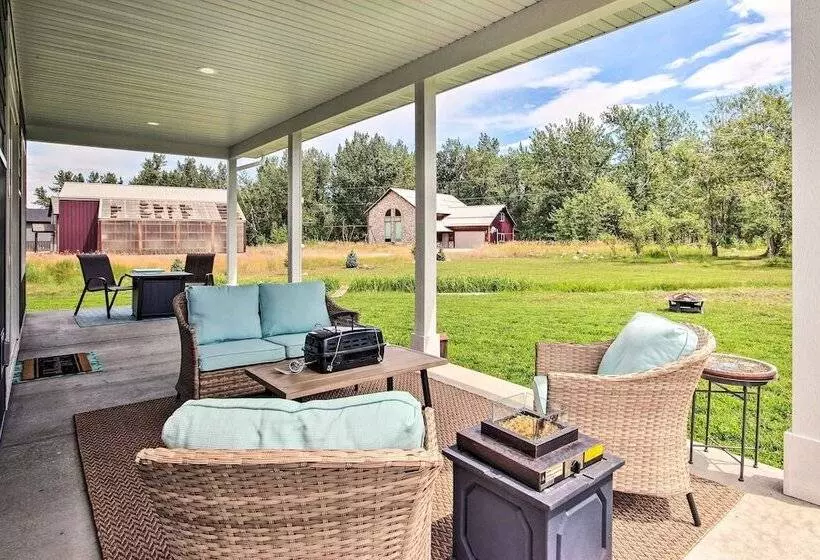 Red Lodge Home W/ Patio ~ 1 Mi From Downtown!