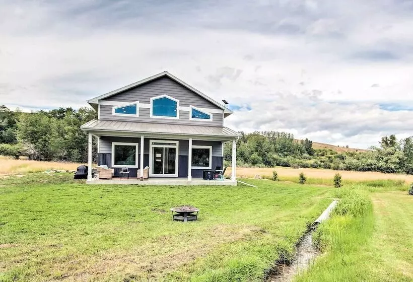 Red Lodge Home W/ Patio ~ 1 Mi From Downtown!