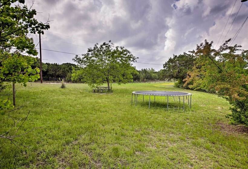 Rural Texas Escape On 10 Acres W/ Deck & Sunroom!