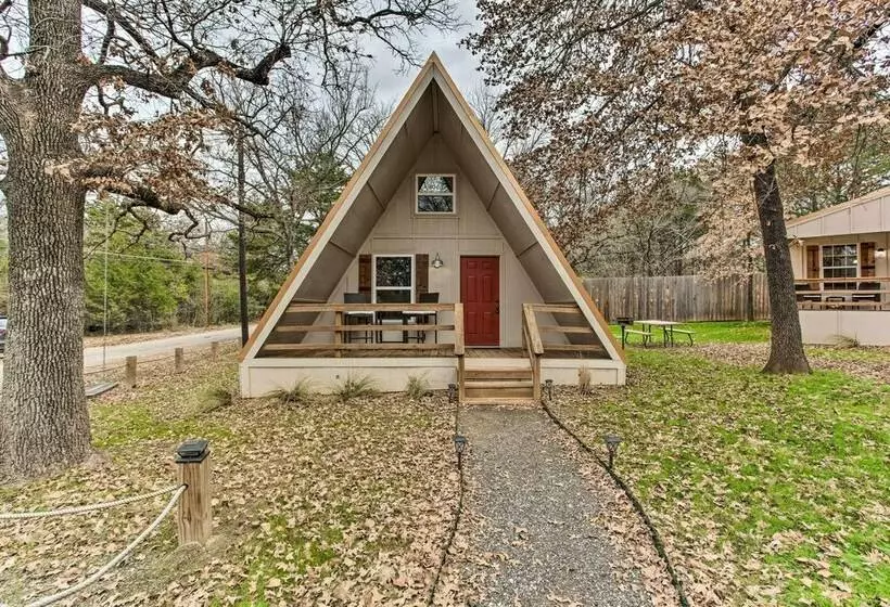 Rustic Gordonville Cabin W/ Shared Fire Pit!