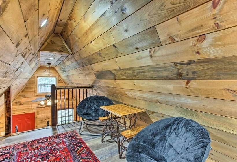 Rustic Gordonville Cabin W/ Shared Fire Pit!