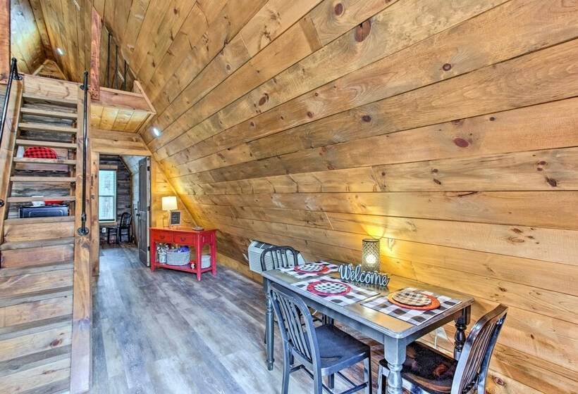 Rustic Gordonville Cabin W/ Shared Fire Pit!