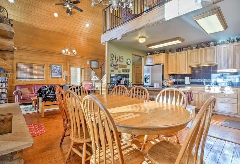 Spacious Fairplay Cabin W/ Deck & Dry Sauna!