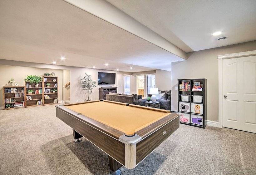 Spacious Idaho Home: Ski, Hike, & Fish!