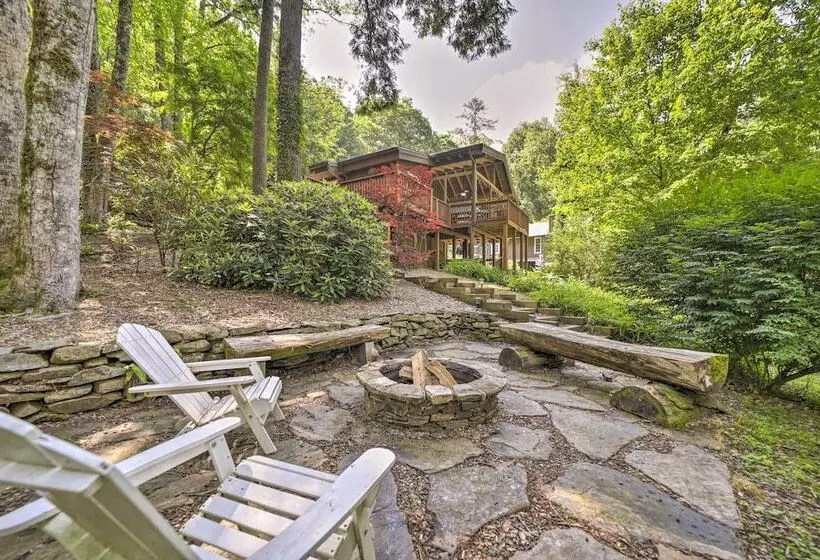 Tranquil Highlands Cottage With Fire Pit & Stream!