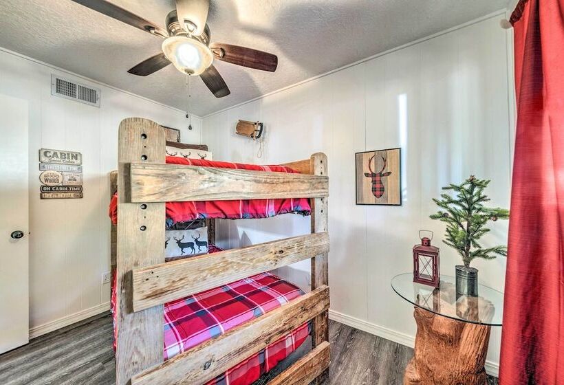 Unique & Modern Alto Home W/ Private Hot Tub!