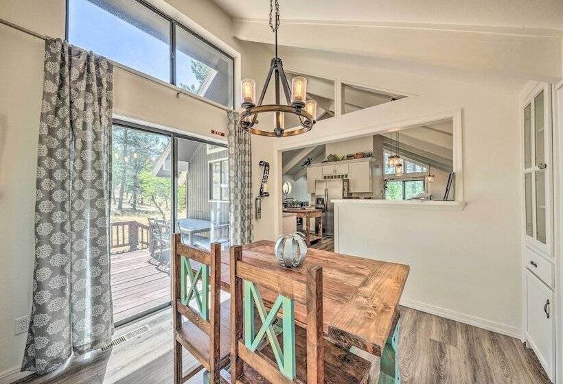 Unique & Modern Alto Home W/ Private Hot Tub!