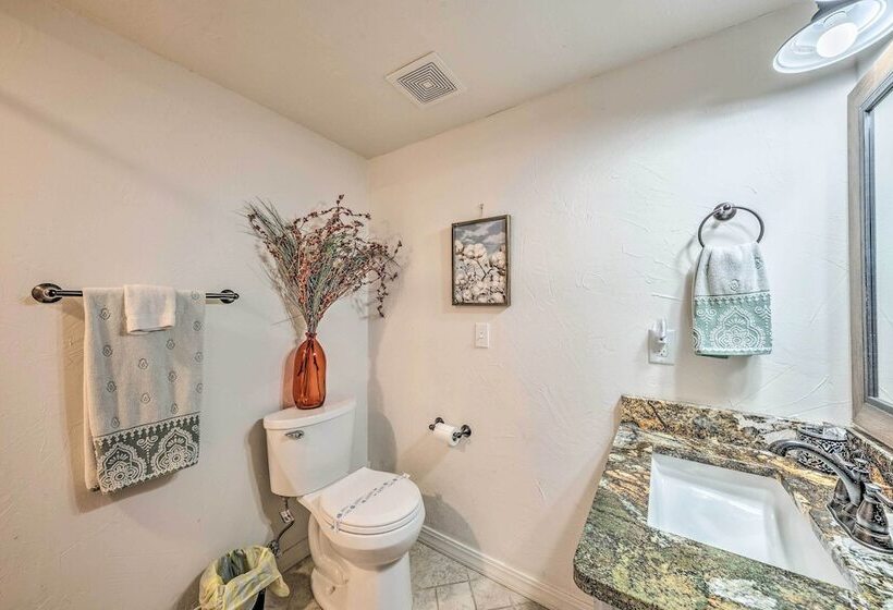 Unique & Modern Alto Home W/ Private Hot Tub!