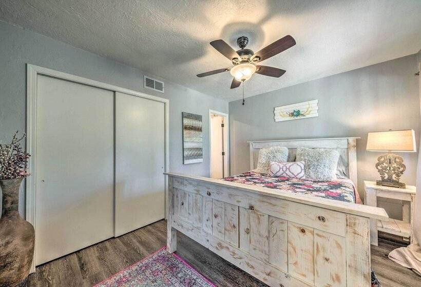 Unique & Modern Alto Home W/ Private Hot Tub!