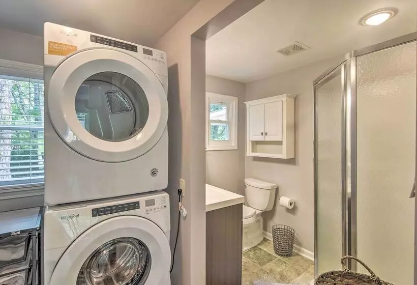 Blowing Rock Home: 1 Block To Downtown!