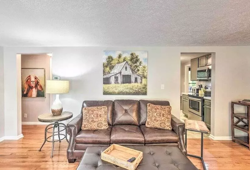 Blowing Rock Home: 1 Block To Downtown!