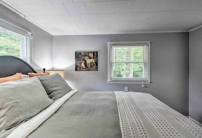 Blowing Rock Home: 1 Block To Downtown!