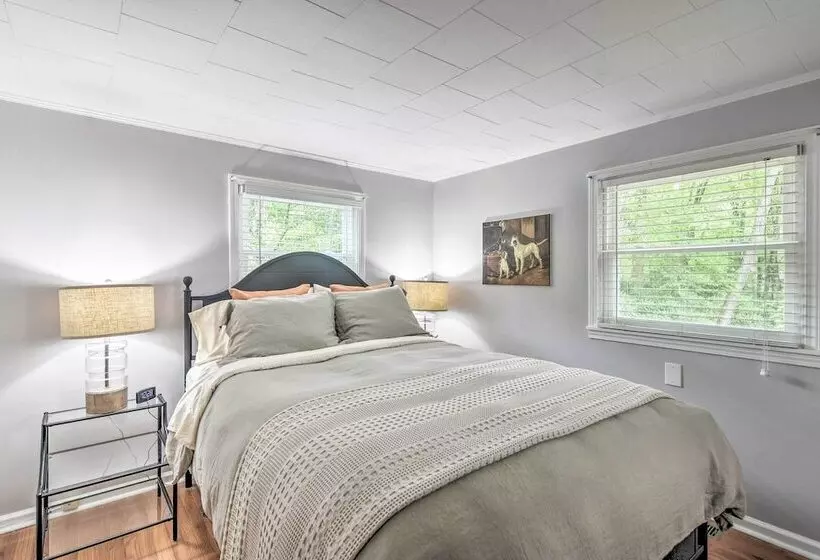 Blowing Rock Home: 1 Block To Downtown!