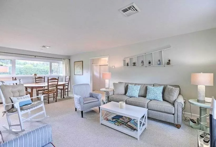 Waterfront Lancaster House W/ Grill & Dock Access!