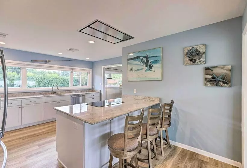 Waterfront Lancaster House W/ Grill & Dock Access!