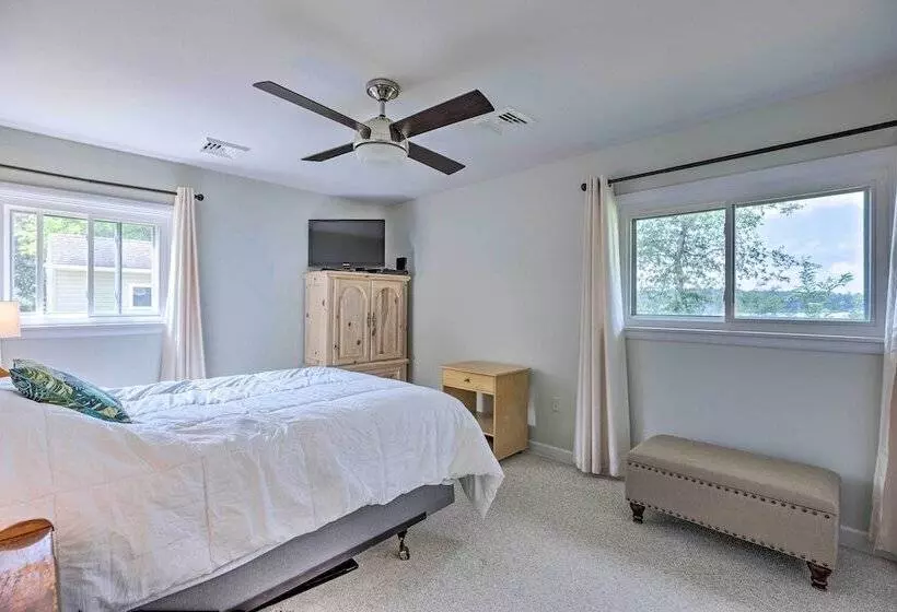 Waterfront Lancaster House W/ Grill & Dock Access!