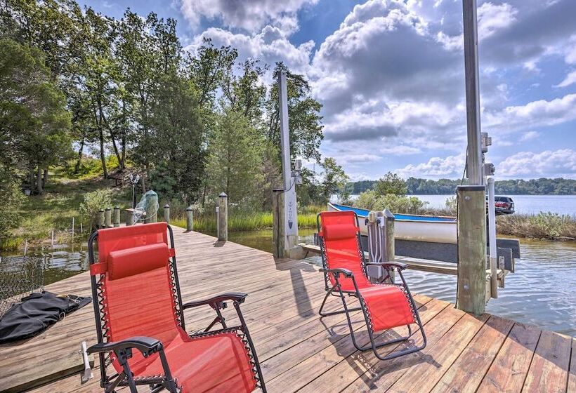 Waterfront Lancaster House W/ Grill & Dock Access!
