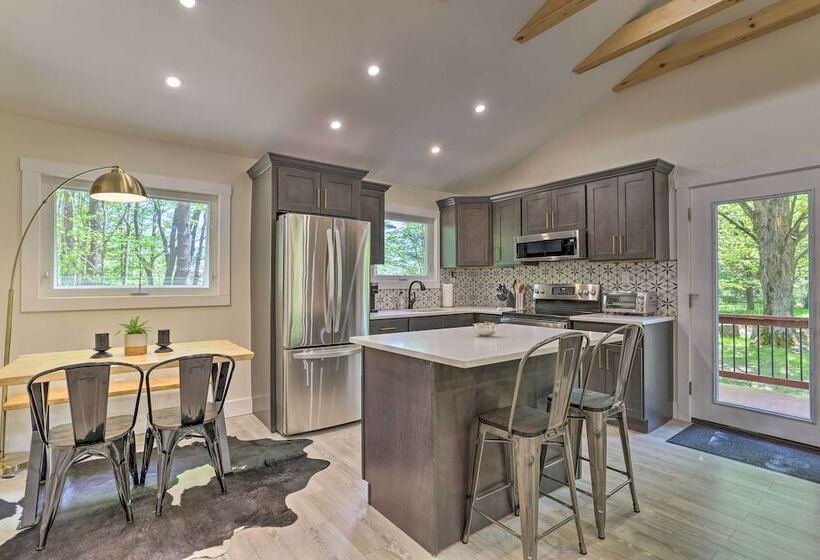 West Shokan Home Near Woodstock & Area Trails