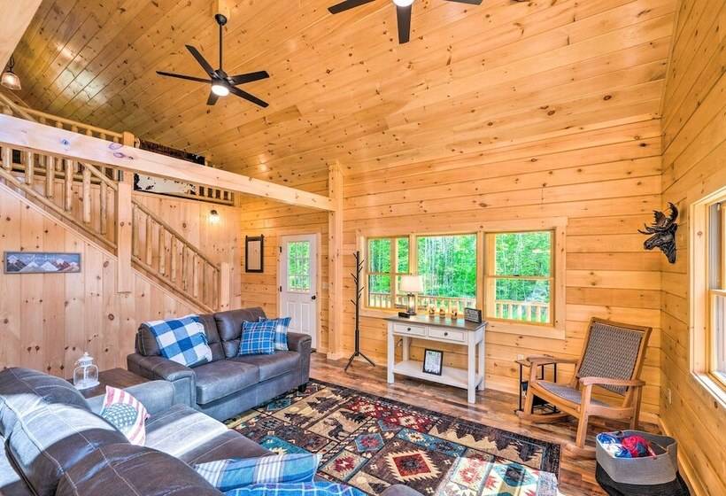 Peaceful North Haverhill Haven W/ Wood Fire Pit