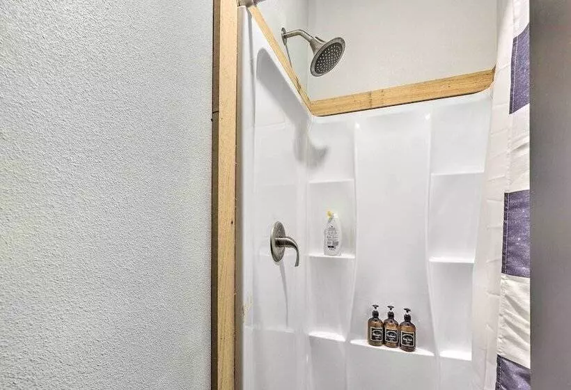 Beaver Lake Home On 3 Acres W/ Lake Access!