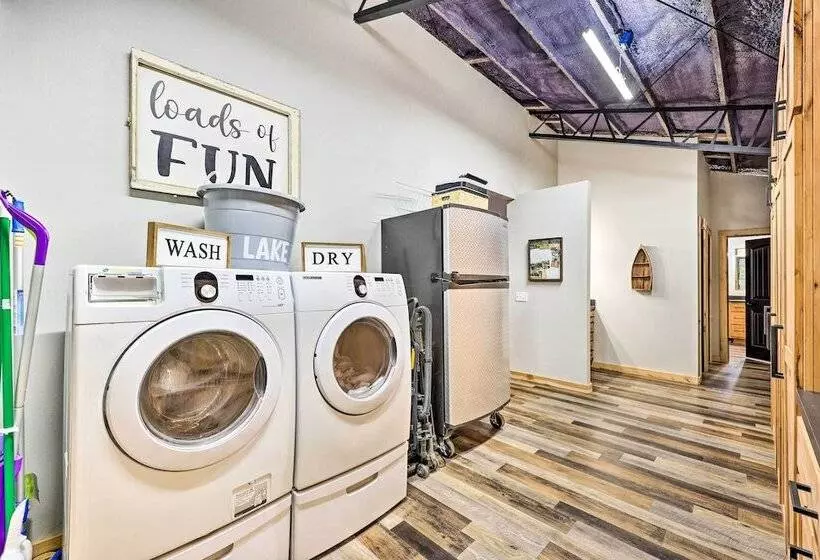 Beaver Lake Home On 3 Acres W/ Lake Access!