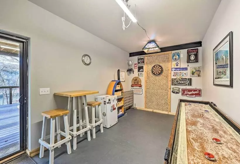 Beaver Lake Home On 3 Acres W/ Lake Access!