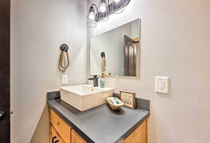 Beaver Lake Home On 3 Acres W/ Lake Access!