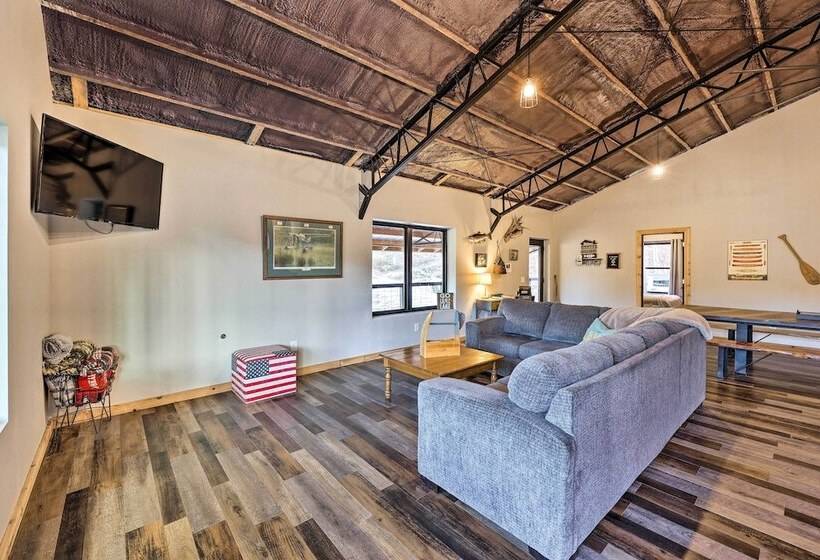 Beaver Lake Home On 3 Acres W/ Lake Access!