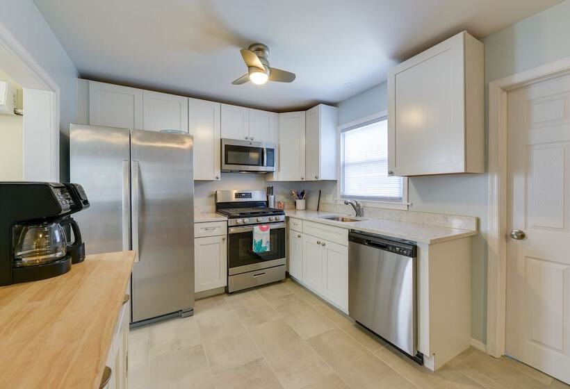 Brigantine Beach Home W/ Outdoor Shower & Grill!