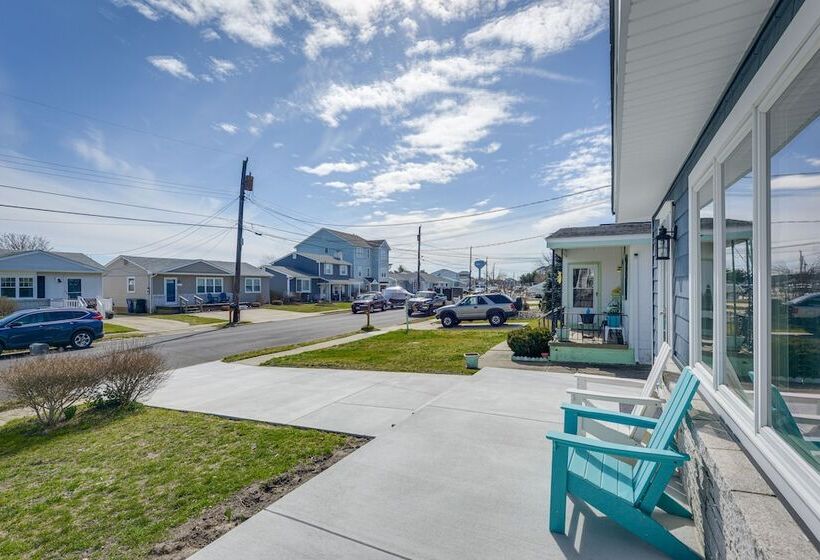Brigantine Beach Home W/ Outdoor Shower & Grill!