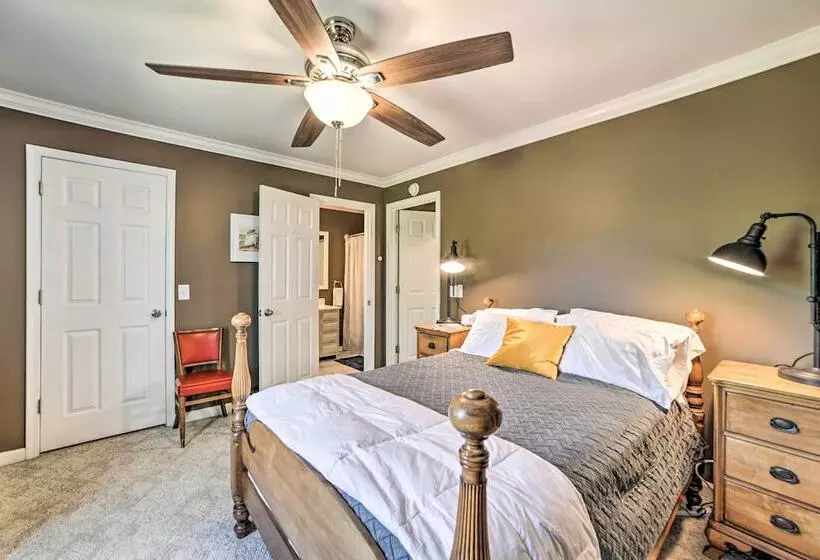 Cadiz Abode W/ Decks, Fire Pit, & Lake Access