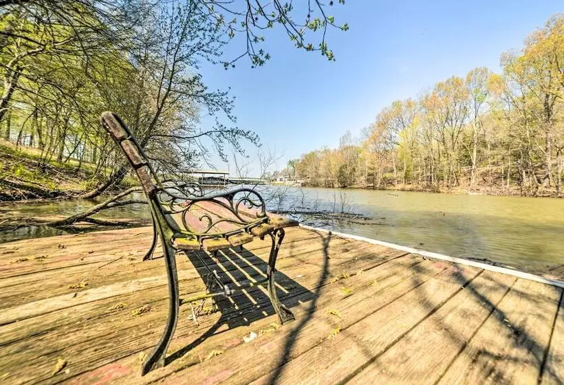 Cadiz Abode W/ Decks, Fire Pit, & Lake Access